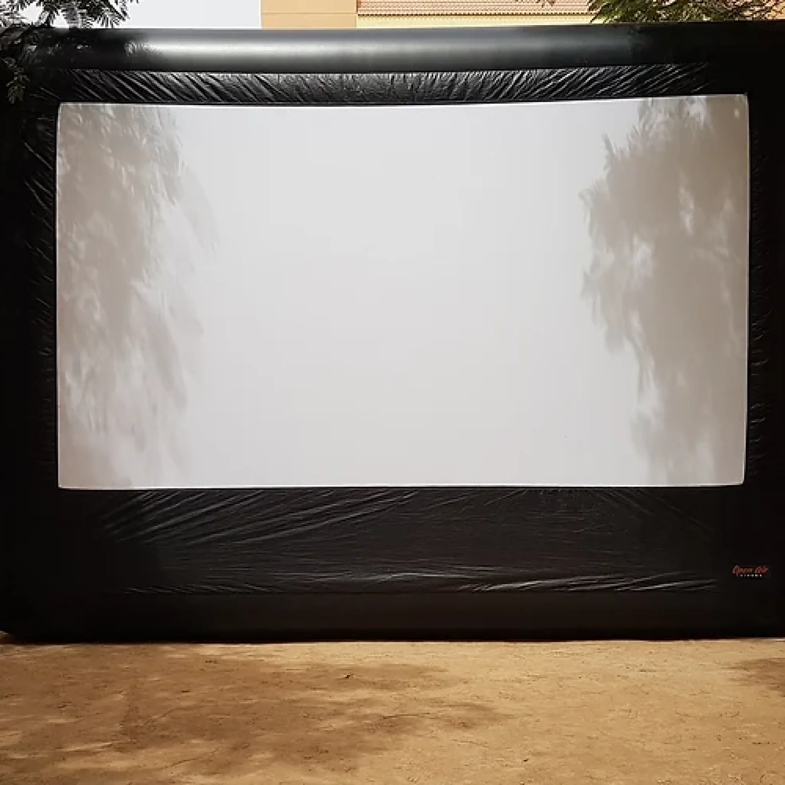 inflatable theatre screen